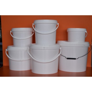 seau plast. a/couvercle 6 lt